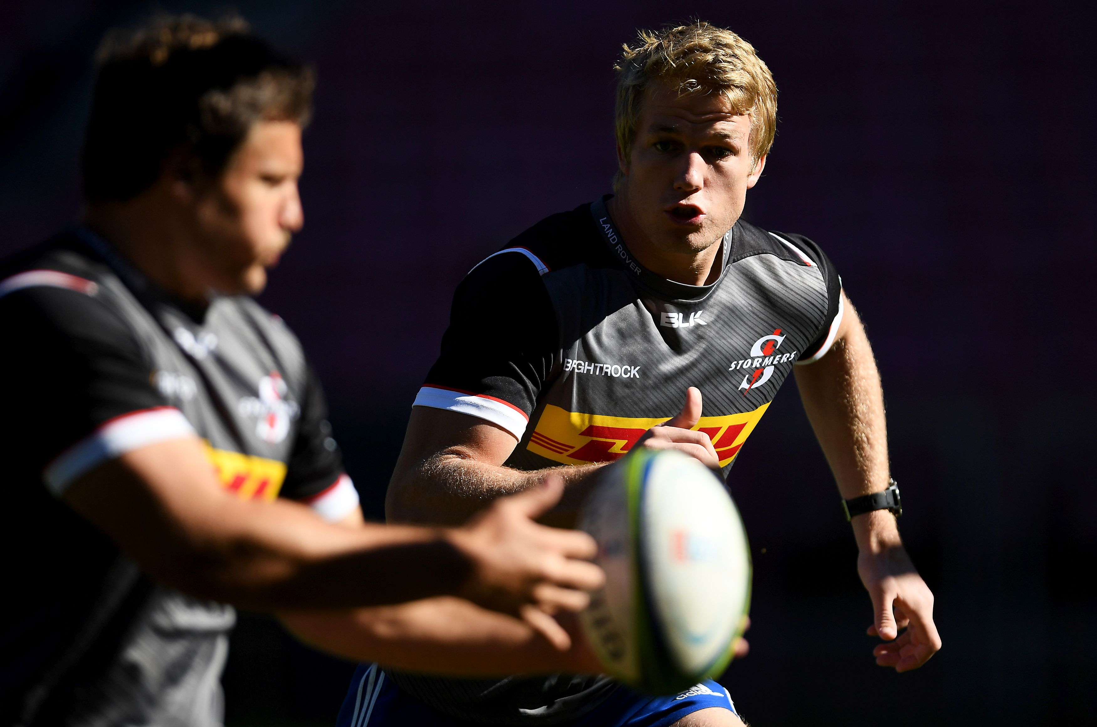 DHL Stormers 50 up for Du Toit