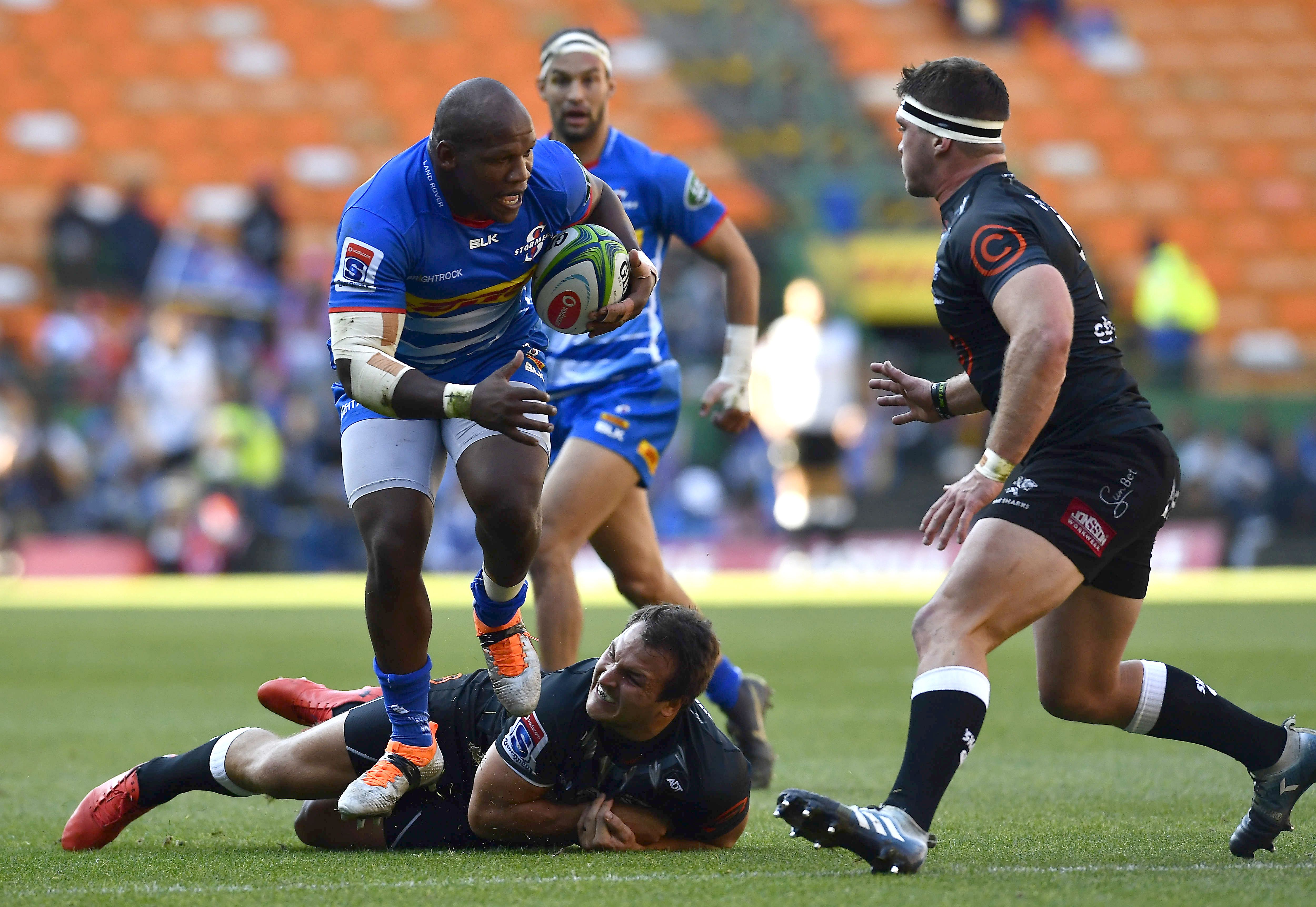 Sharks scrape past DHL Stormers