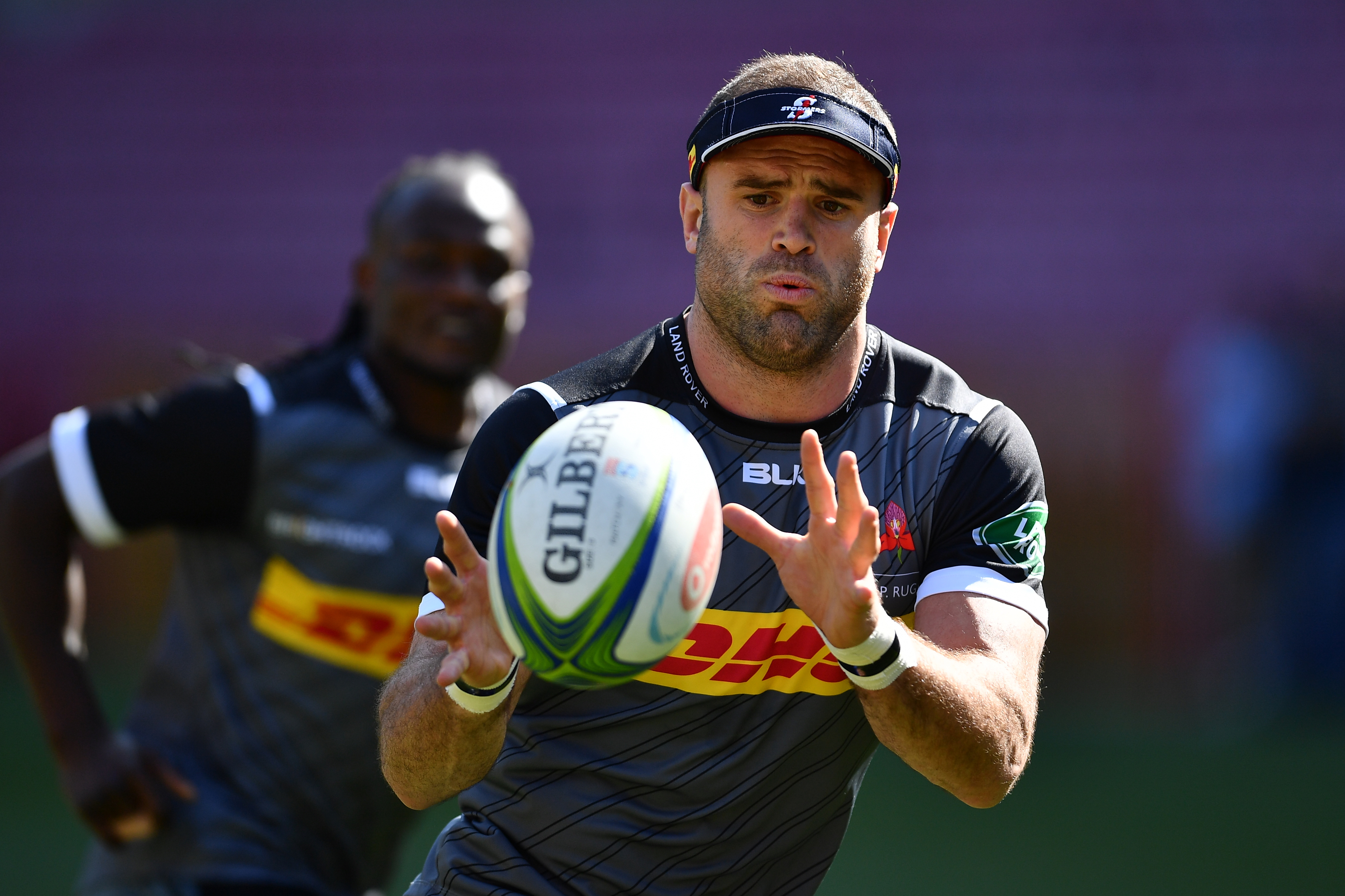 Roberts wants to get stuck in for DHL Stormers