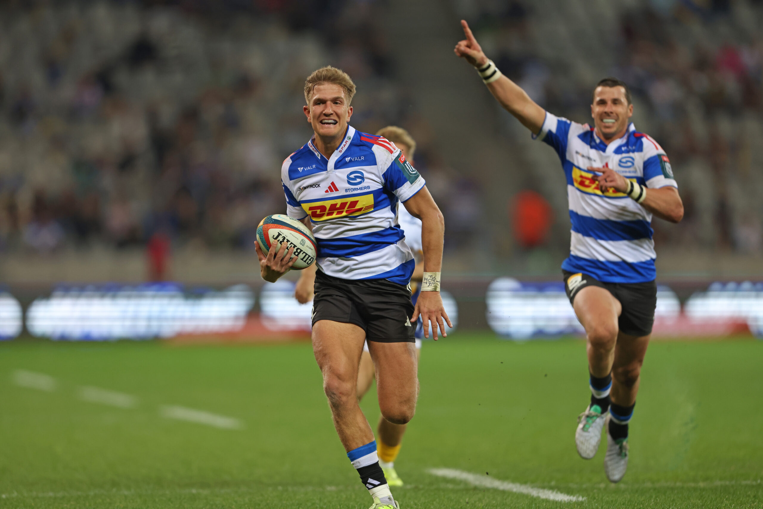 DHL Stormers change eight for Benetton