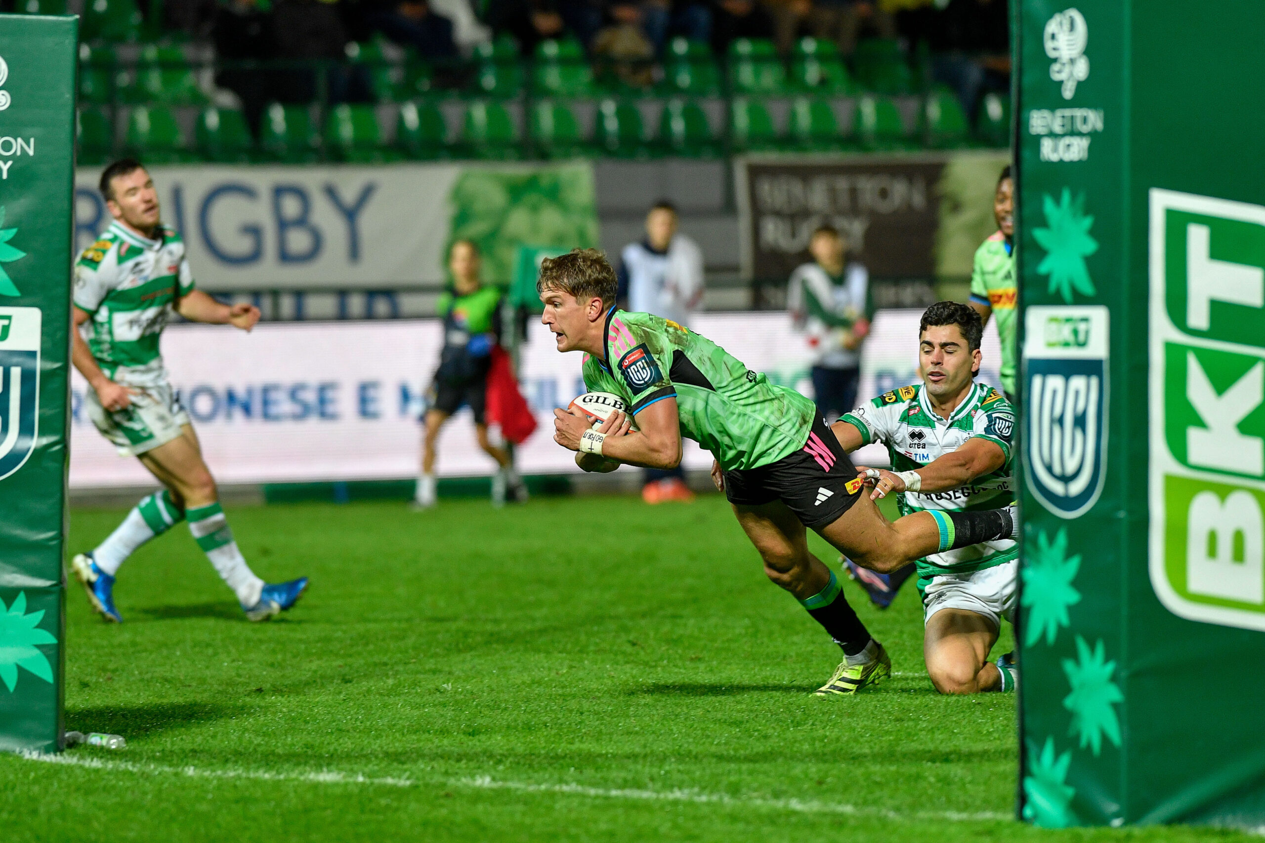 DHL Stormers leave Benetton behind