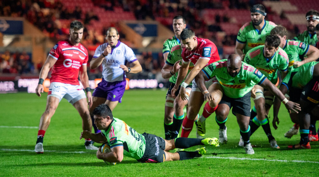 Rising star De Villiers commits to DHL Stormers