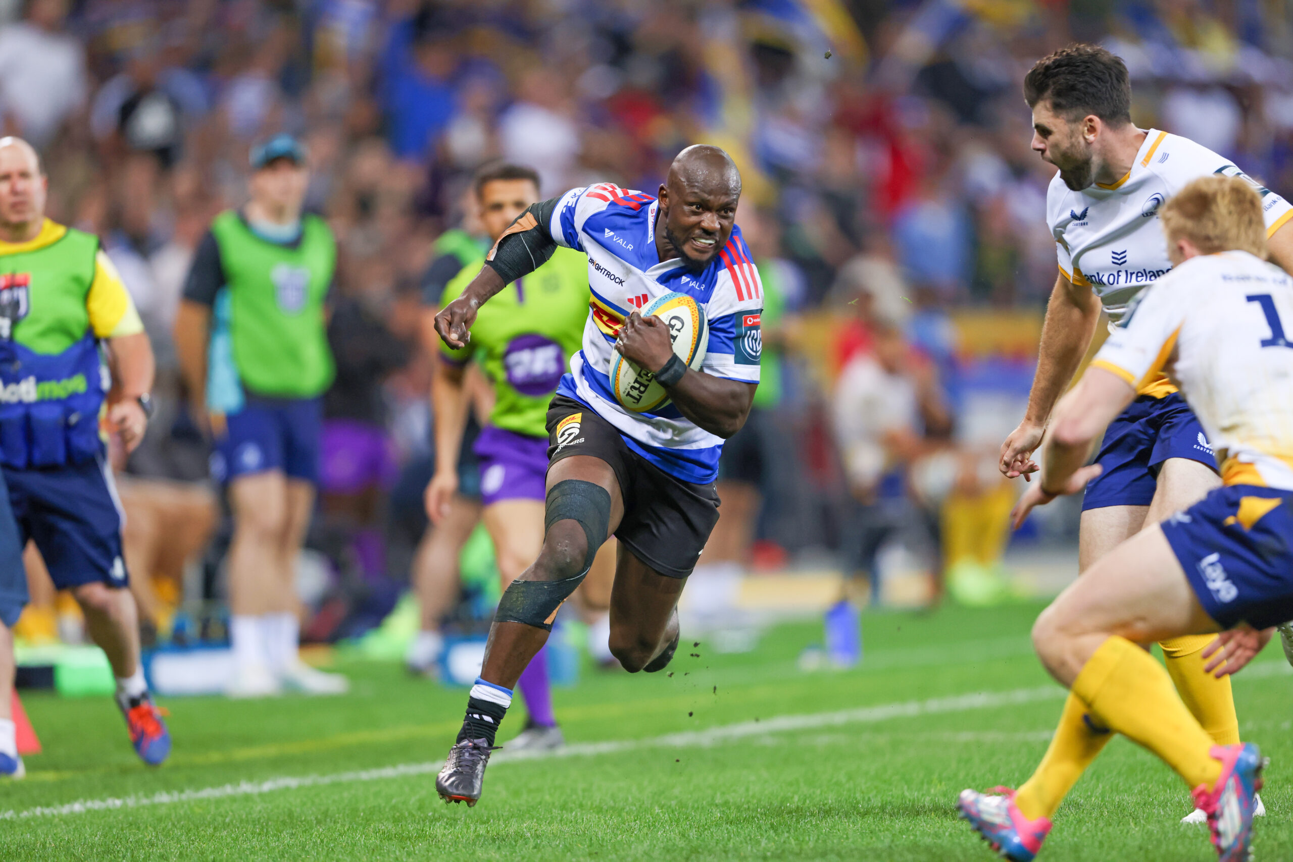 Backline boost for DHL Stormers against Dragons