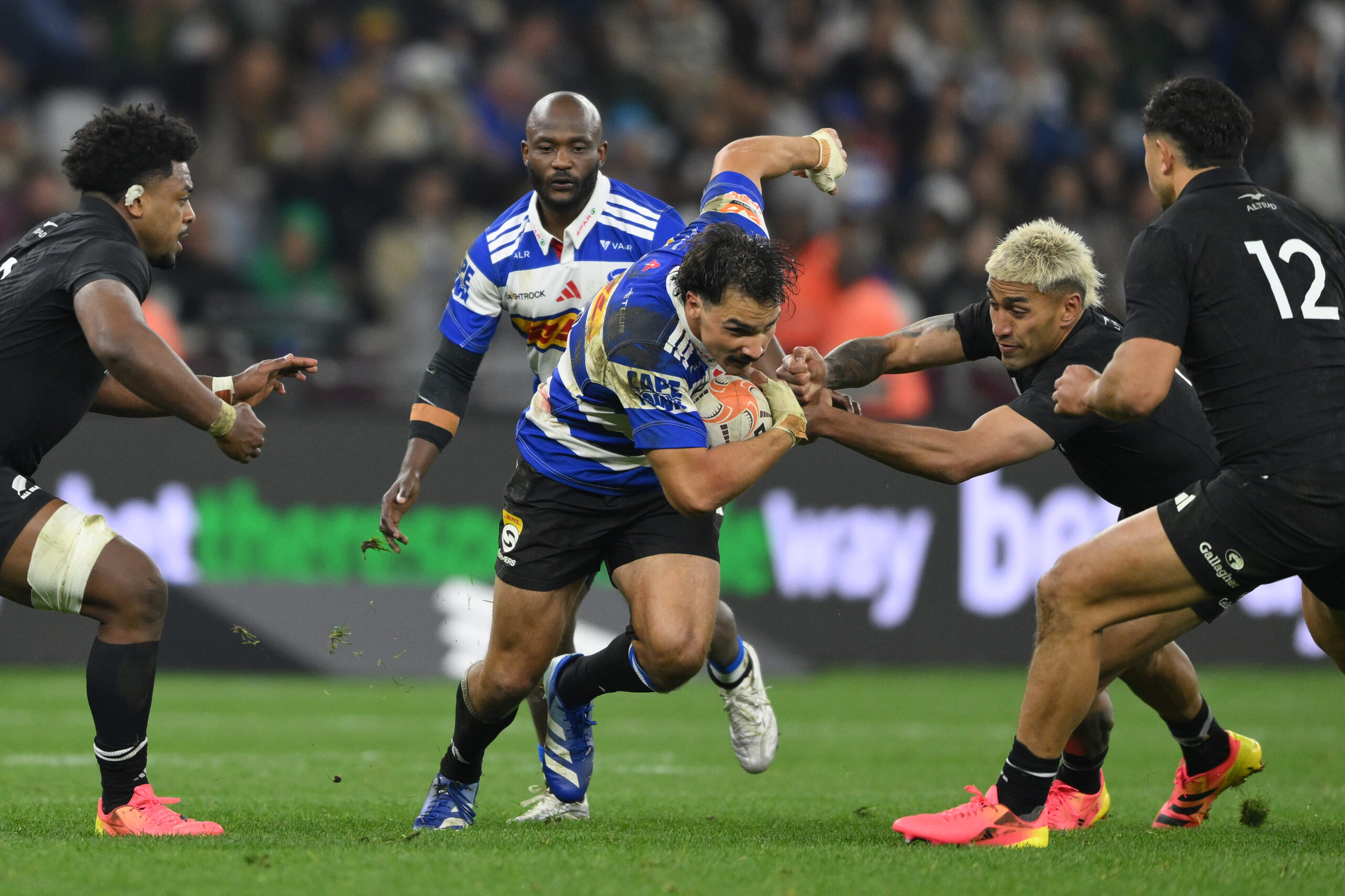 DHL Stormers go down fighting against NZ