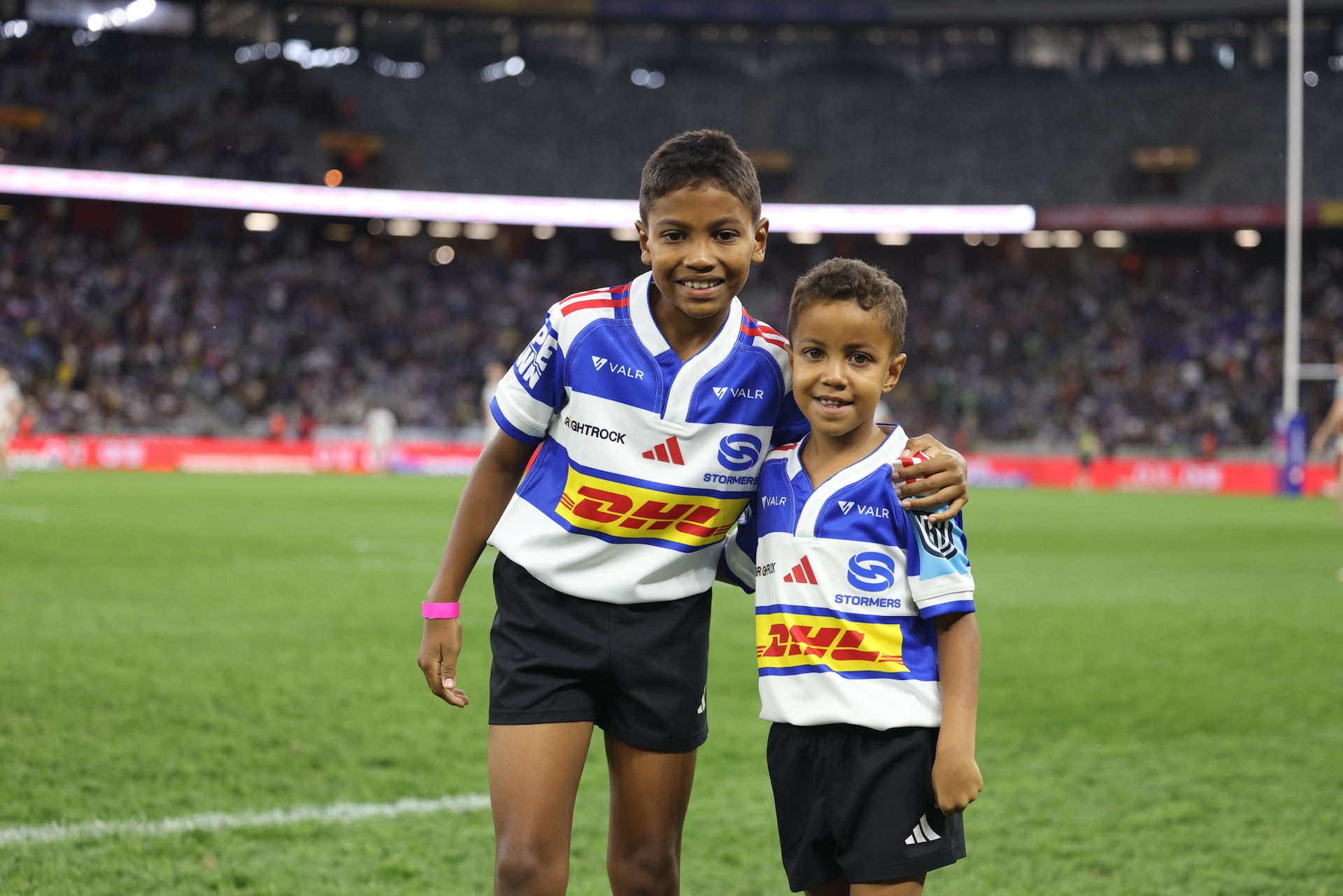 Junior Bolter kids mascots